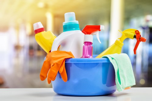 Detailed kitchen cleaning during a move-out service in Belgravia